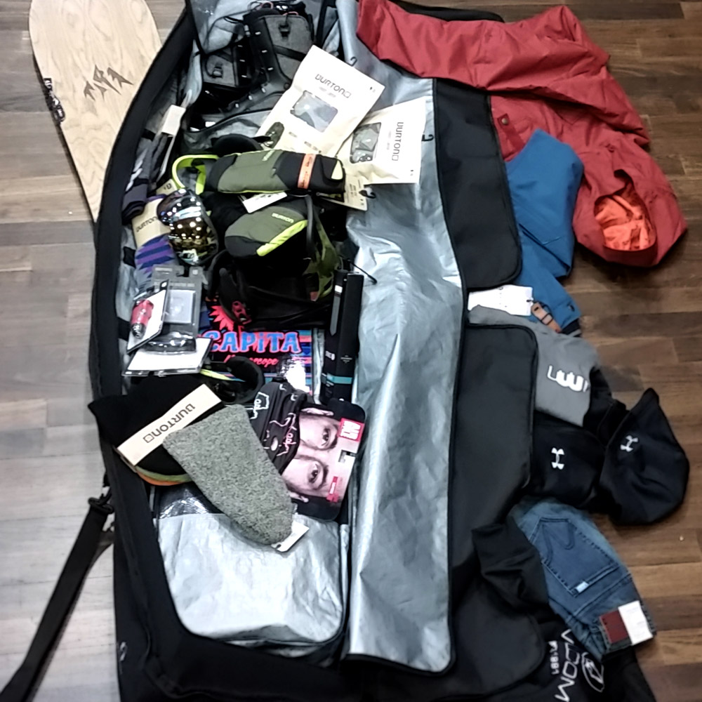 what-is-in-your-snowboard-bag