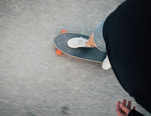 Skateboarding Basics: How to Turn on a Skateboard
